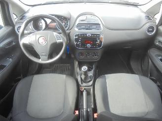 Fiat Punto Evo 1.3 M- Jet Street D 80pk Euro5, Airco, Cruise control picture 10