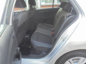 Skoda Fabia Ambition 1.0i 95pk Euro6, Airco, Cruise control, PDC picture 7