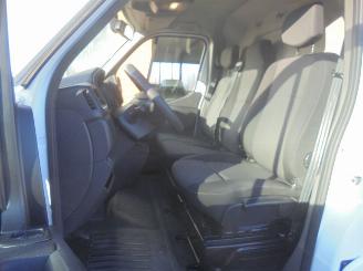 Renault Master Energy L2/H2 2.3 DCI Euro6 136pk, Airco, Camera, Cruise control picture 11