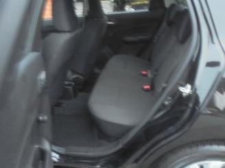 Suzuki Swift Comfort Smart Hybrid, Airco, Cruise control, Brake assist picture 9