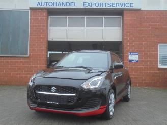 krockskadad bil auto Suzuki Swift Comfort Smart Hybrid, Airco, Cruise control, Brake assist 2023/10