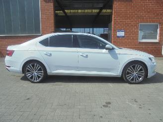 Skoda Superb 2.0 TDI Ambition Business, Panorama, Navi, DAB+, Climate & Cruise picture 7