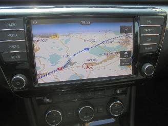 Skoda Superb 2.0 TDI Ambition Business, Panorama, Navi, DAB+, Climate & Cruise picture 13