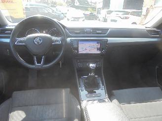 Skoda Superb 2.0 TDI Ambition Business, Panorama, Navi, DAB+, Climate & Cruise picture 11