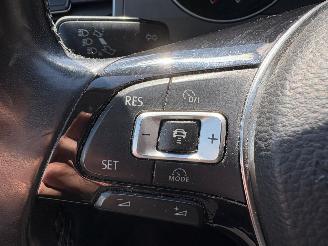 Volkswagen Golf Sportsvan Sportsvan 1.6 TDI Highline, DSG Automaat, Cruise & Climate control, Navi picture 10