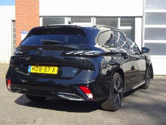 Peugeot 308 SW 1.2 Hybrid 136 e-DCS6 GT picture 4
