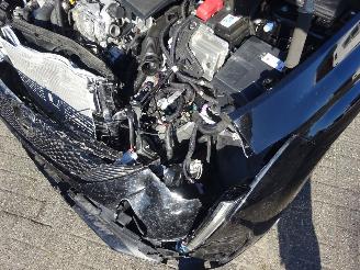 Peugeot 308 SW 1.2 Hybrid 136 e-DCS6 GT picture 10