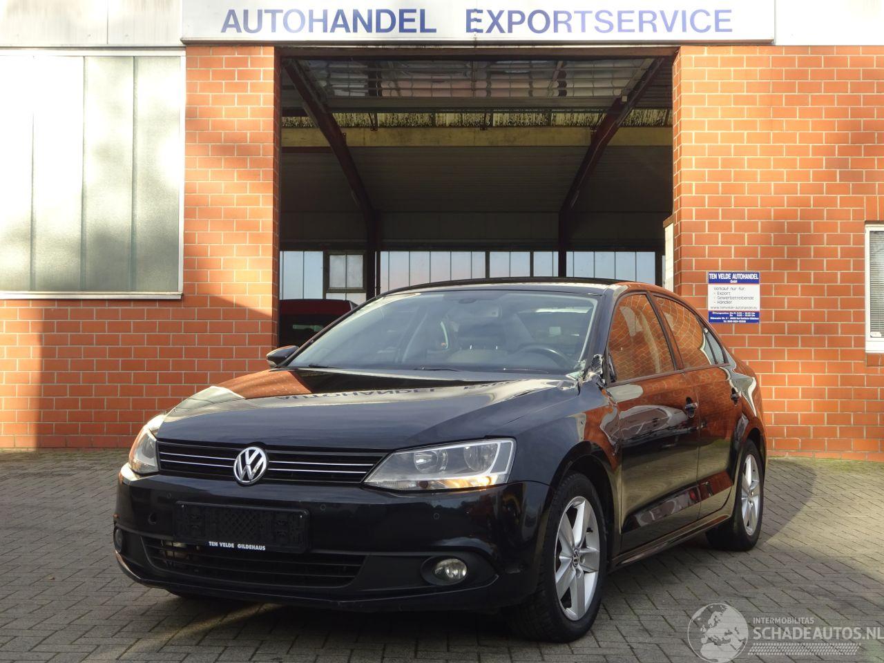 Volkswagen Jetta 1.6 TDI Comfortline BMT, Airco, Navi, Cruise control, PDC