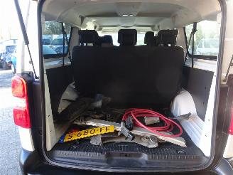 Toyota ProAce Long Extra Range Cool 75 kWh 100kw Electric, 9 persoons, Airco, Navi, Cruise picture 18