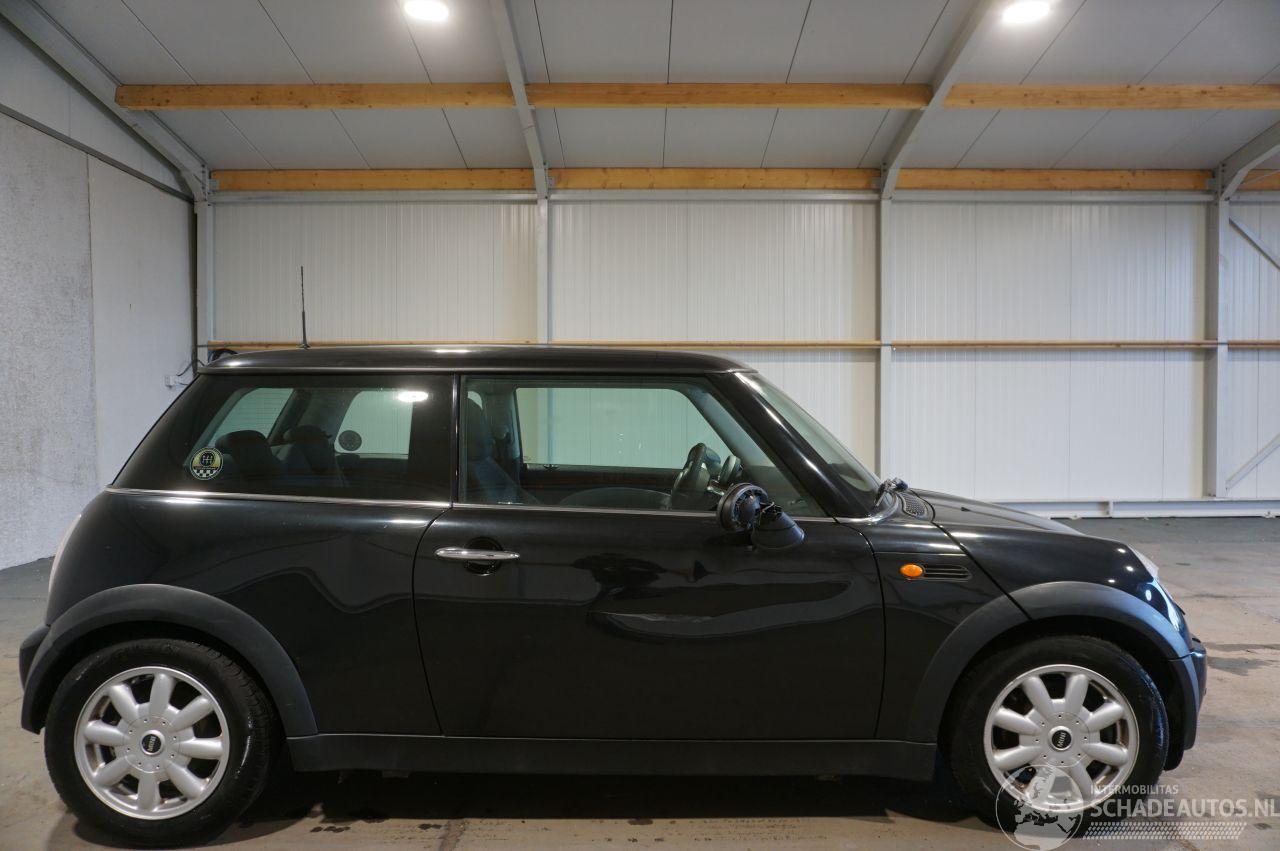 Mini Mini 1.6 66kW ONE SALT