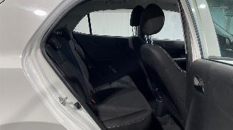 Kia Picanto 1.0CVVT 49kW EconomyPlusLine picture 36