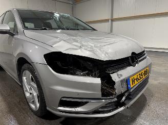 Volkswagen Golf 1.0TSI 63kW Navi Airco Trendline picture 20