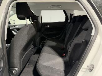 Peugeot 308 SW 1.2PureTech 96kW Blue Lease Executive picture 38