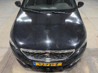 Peugeot 308 1.2PureTech 96kW Clima GT-Line picture 17