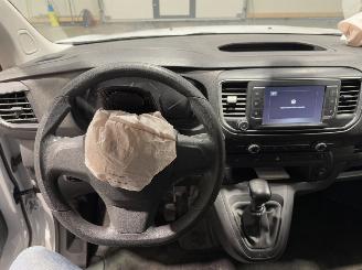 Opel Vivaro 1.5BlueHDI 75kW 100 S&S L2 picture 34