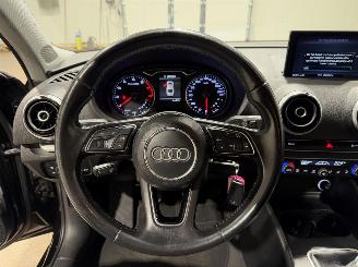 Audi A3 LIMOUSINE 1.0 TFSI 85kW Sport Pro picture 14