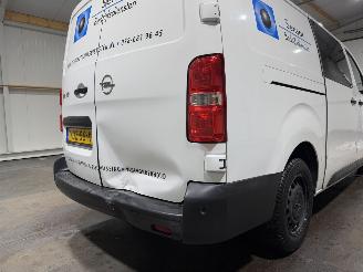 Opel Vivaro 2.0CDTI 90kW L2H1 DC Navi Edition picture 27