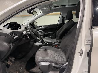 Peugeot 308 1.2 PureTech 81kW Panodak Blue Lion picture 13