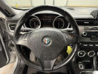 Alfa Romeo Giulietta 2.0JTDm 125kW Clima Distinctive picture 15