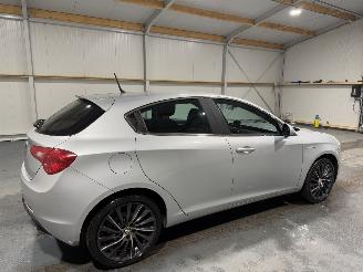 Alfa Romeo Giulietta 2.0JTDm 125kW Clima Distinctive picture 5