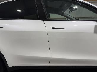 Tesla Model Y RWD 58kWh 175kW picture 16