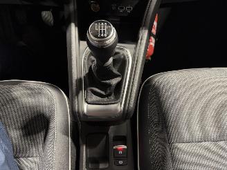 Renault Captur 1.0 TCe 67kW Intense Airco Achteruitrijcamera picture 31