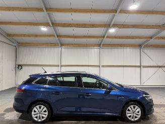 Unfallwagen Renault Mégane 1.6 E-Tech 116kW Navigatie Plug-In Hybrid Business Zen 2021/1