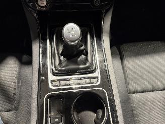 Jaguar XE 2.0D 120kW Portfolio Clima Navi picture 18