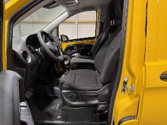 Mercedes eVito 66kWh 85kW Automaat Camera picture 32