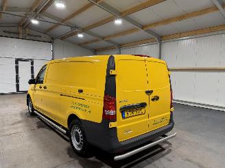 Mercedes eVito 66kWh 85kW Automaat Camera picture 12