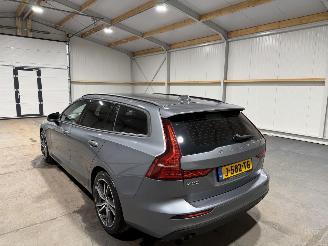 Volvo V-60 2.0B3 120kW Automaat Momentum Advantage picture 12