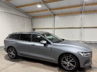 Volvo V-60 2.0B3 120kW Automaat Momentum Advantage picture 2
