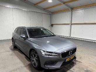 Volvo V-60 2.0B3 120kW Automaat Momentum Advantage picture 3