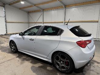 Alfa Romeo Giulietta 1.6 JTDM 77kW Navi Airco Exclusive picture 8