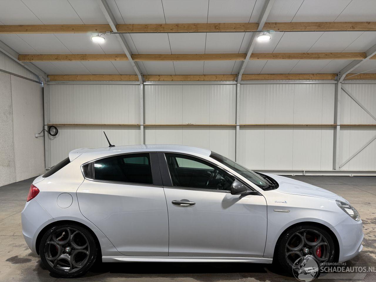 Alfa Romeo Giulietta 1.6 JTDM 77kW Navi Airco Exclusive