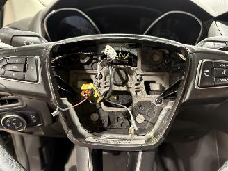 Ford Focus 1.0Titanium 92kW Airco picture 16