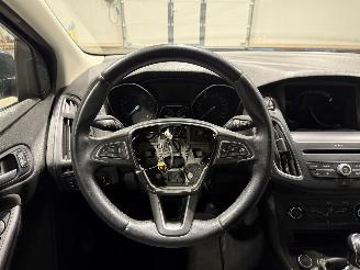 Ford Focus 1.0Titanium 92kW Airco picture 15