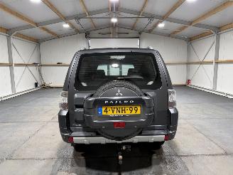 Mitsubishi Pajero 3.2 DI-D 147kW Automaat Leder 4X4 Instyle Side Window Van picture 7