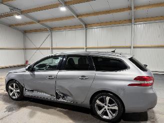 Peugeot 308 1.2 e-THP 96 KW Airco Premiere picture 11