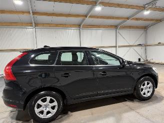 Volvo Xc-60 2.0 D4 133kW FWD SUMMUM Clima picture 5