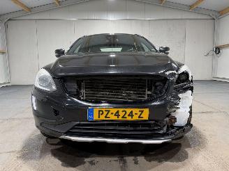 Volvo Xc-60 2.0 D4 133kW FWD SUMMUM Clima picture 23