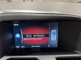 Volvo Xc-60 2.0 D4 133kW FWD SUMMUM Clima picture 32