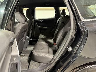 Volvo Xc-60 2.0 D4 133kW FWD SUMMUM Clima picture 35