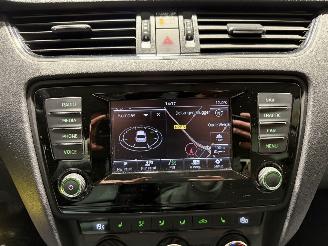 Skoda Octavia 1.6TDI 77kW GreenTech Elegance picture 16
