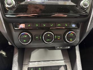 Skoda Octavia 1.6TDI 77kW GreenTech Elegance picture 19