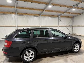 Skoda Octavia 1.6TDI 77kW GreenTech Elegance picture 5