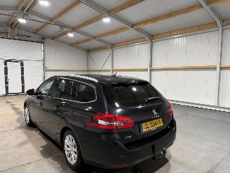 Peugeot 308 1.2 96kW PureTech Style Airco Navi picture 12