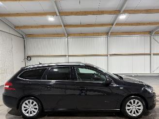 škoda osobní automobily Peugeot 308 1.2 96kW PureTech Style Airco Navi 2016/4