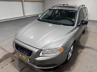 Volvo V-70 2.4 D5 136kW  Automaat Leder Kinetic picture 20