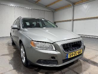 Volvo V-70 2.4 D5 136kW  Automaat Leder Kinetic picture 15